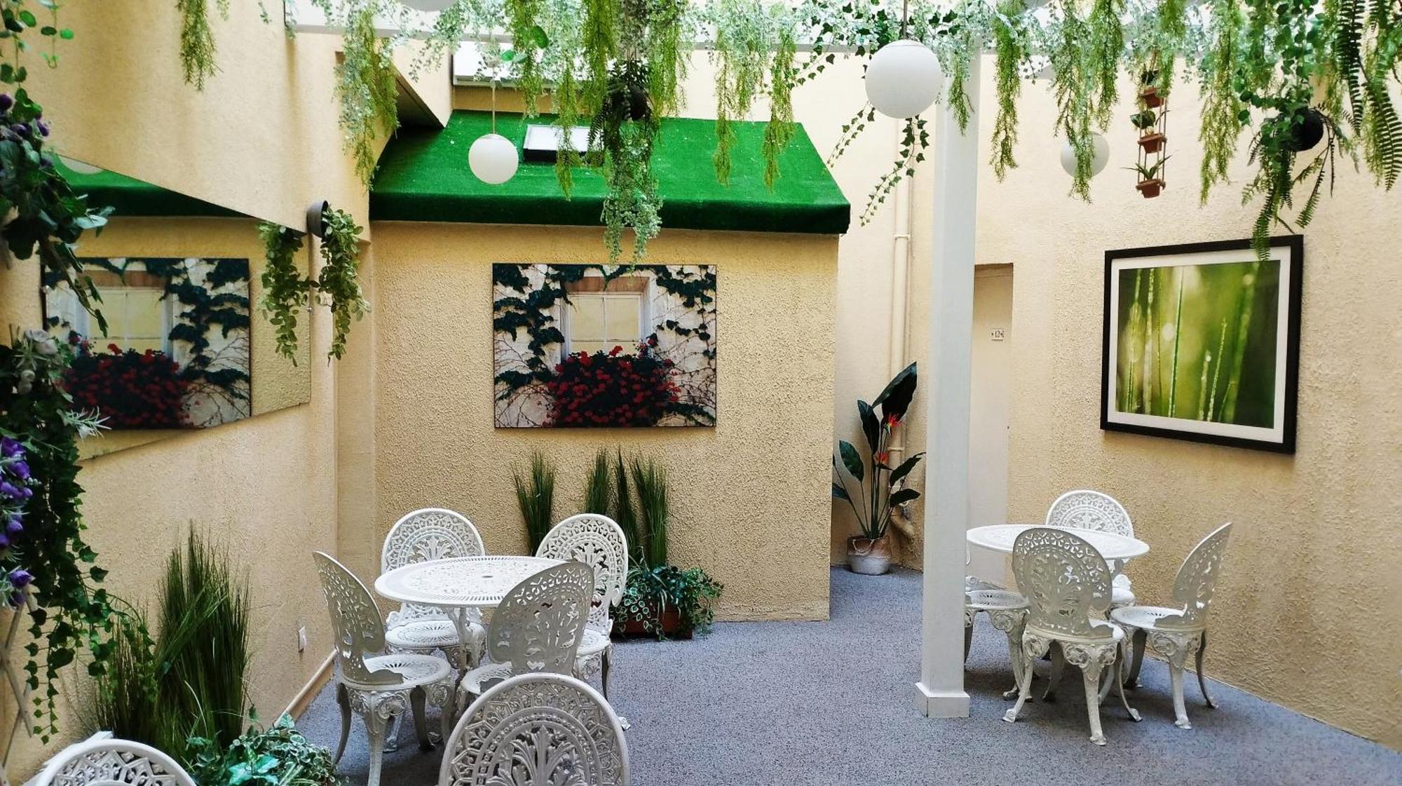 Hotel Des Arts Rueil-Malmaison Εξωτερικό φωτογραφία