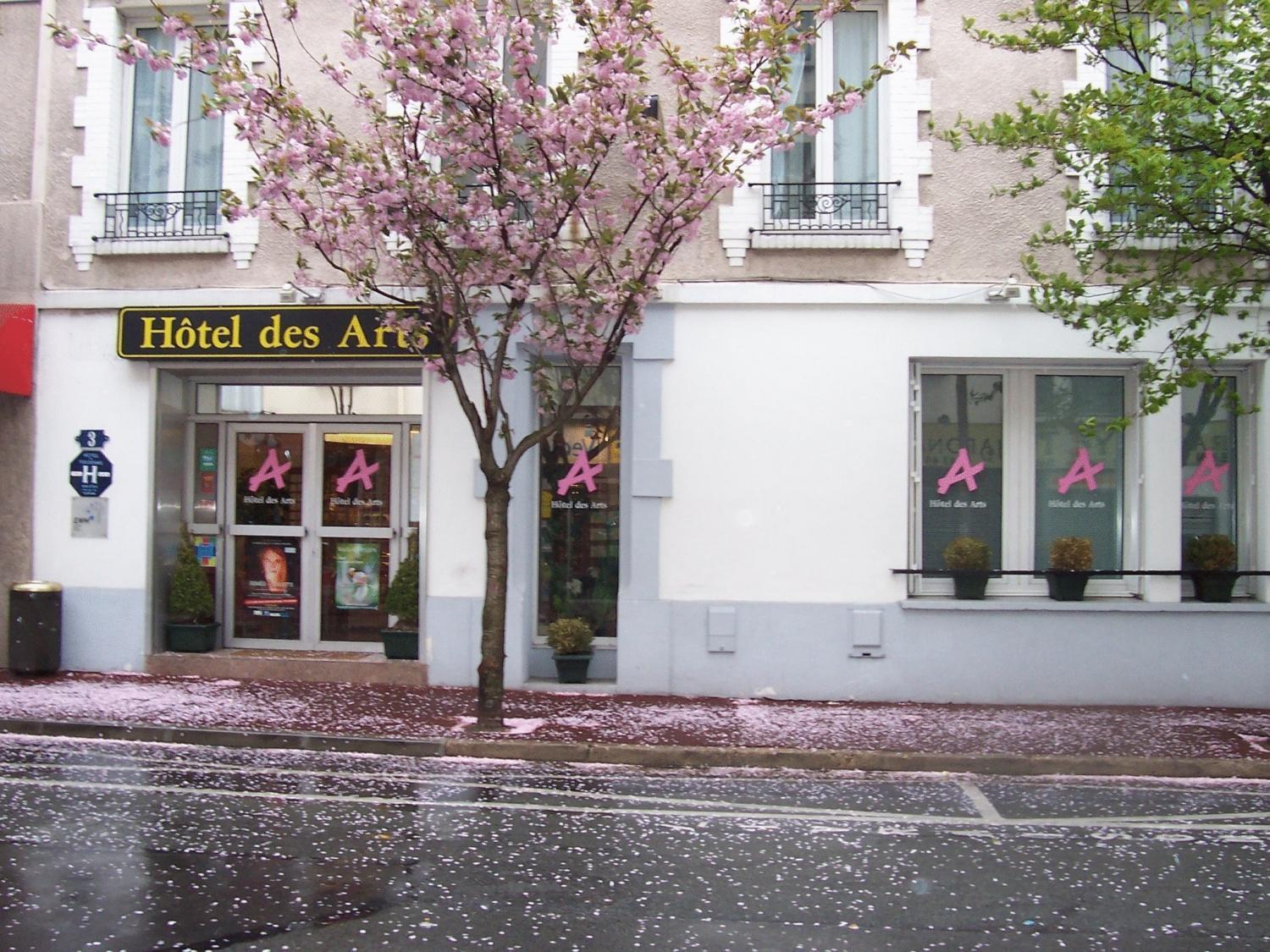 Hotel Des Arts Rueil-Malmaison Εξωτερικό φωτογραφία