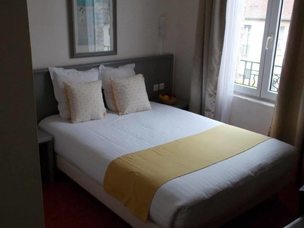 Hotel Des Arts Rueil-Malmaison Εξωτερικό φωτογραφία