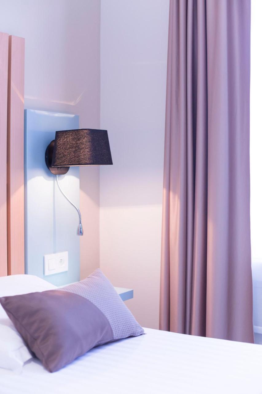 Hotel Des Arts Rueil-Malmaison Εξωτερικό φωτογραφία